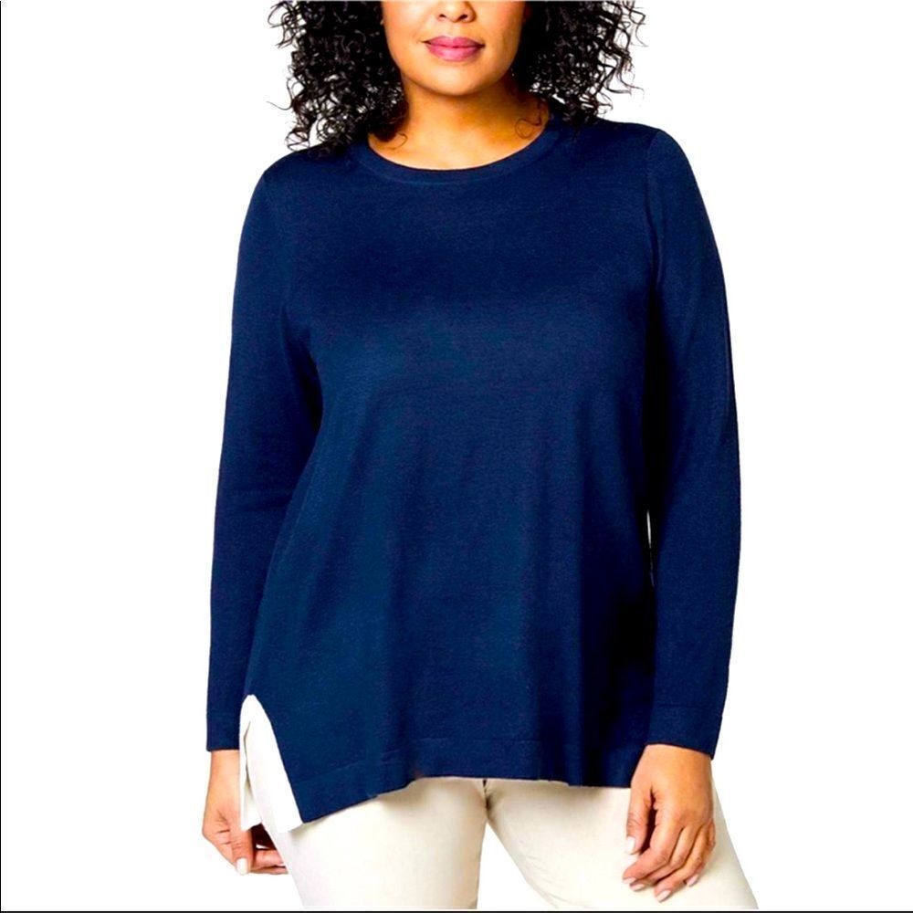Navy Blue Crew Neck Long Sleeve White Accented Knit Sweater - NEW